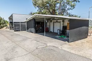 36515 Wells Rd, Coarsegold, CA 93614 - Photo 16