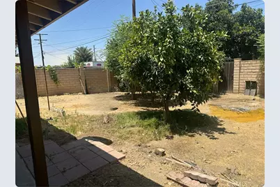725 18th Place, Delano, CA 93215 - Photo 26