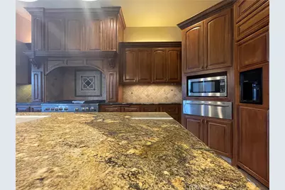 16052 W Middleton Avenue, Kerman, CA 93630 - Photo 16
