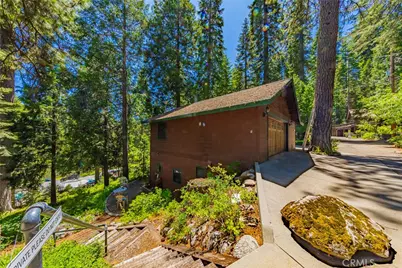 1174 Railroad Lane, Fish Camp, CA 93623 - Photo 22