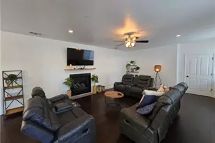 39567 E Idylwild, Bass Lake, CA 93604 - Photo 14