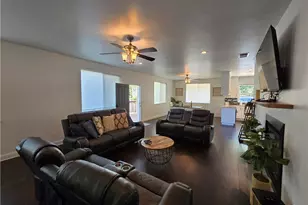 39567 E Idylwild, Bass Lake, CA 93604 - Photo 16