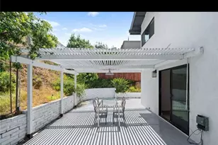 3448 Ardsley Pl, Encino, CA 91436 - Photo 4