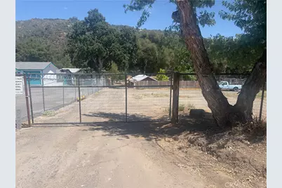 41045 Highway 41, Oakhurst, CA 93644 - Photo 2