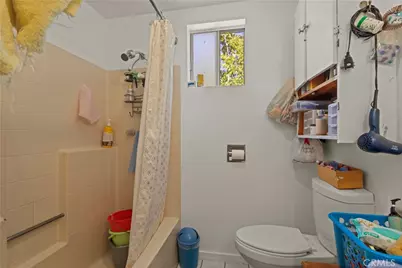 544 Keenan Avenue, Los Angeles, CA 90022 - Photo 26