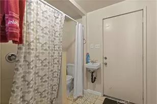 544 Keenan Ave, Los Angeles, CA 90022 - Photo 24