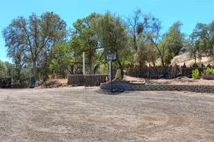 32791 Rd 416, Coarsegold, CA 93614 - Photo 42