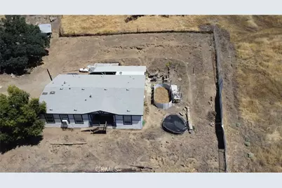 37180 Mistletoe Road, Squaw Valley, CA 93675 - Photo 30