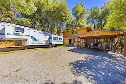 38601 Bon Veu Circle, Oakhurst, CA 93644 - Photo 32