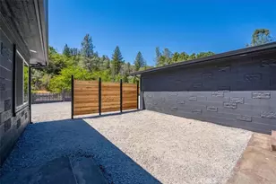 14153 Lake Blvd, Shasta Lake, CA 96019 - Photo 32