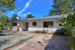 42912 Country Club Dr, Oakhurst, CA 93644 - Photo 2