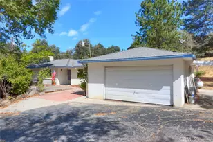 42912 Country Club Dr, Oakhurst, CA 93644 - Photo 34