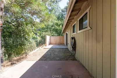 38475 Sierra Lakes Drive, Oakhurst, CA 93644 - Photo 34