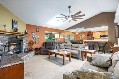 7214 Lupine Drive, Sanger, CA 93657 - Photo 6
