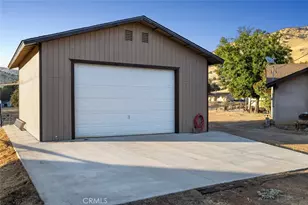 7214 Lupine Dr, Sanger, CA 93657 - Photo 24