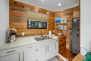 1648 Richard, Cambria, CA 93428 - Photo 38