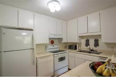 327 Chestnut Hill #22, Thousand Oaks, CA 91360 - Photo 10