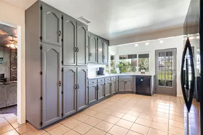 16993 Jennifer Court, Madera, CA 93636 - Photo 6