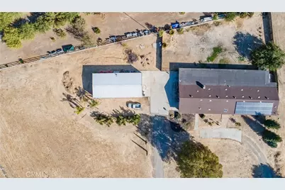 16993 Jennifer Court, Madera, CA 93636 - Photo 42