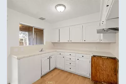 3725 N Fruit Avenue #B, Fresno, CA 93705 - Photo 12