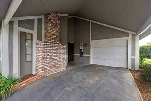 381 E Nees, Fresno, CA 93720 - Photo 2