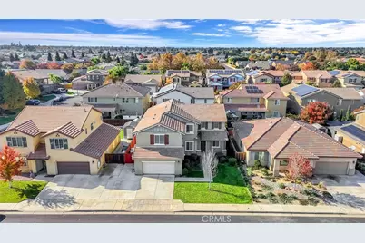 1776 Whiteash, Clovis, CA 93619 - Photo 2