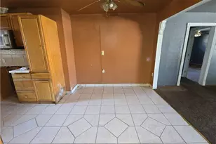 1923 W Pontiac, Fresno, CA 93705 - Photo 6