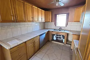 1923 W Pontiac, Fresno, CA 93705 - Photo 8