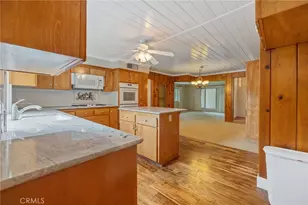 1714 N Blythe, Fresno, CA 93722 - Photo 18