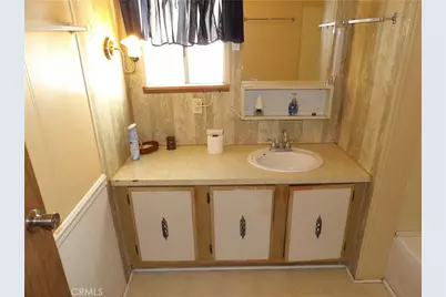 46918 Creekside Road, Squaw Valley, CA 93675 - Photo 32