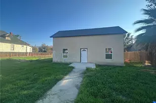 409 Central Ave, Hanford, CA 93230 - Photo 1