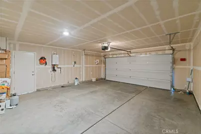 802 Reisling, Coalinga, CA 93210 - Photo 32