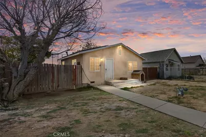 1425 Murdock, Bakersfield, CA 93307 - Photo 1