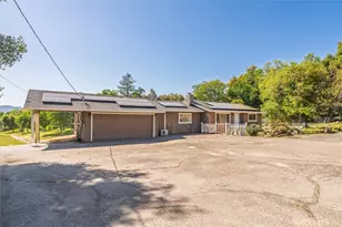 40700 Rd 425A, Oakhurst, CA 93644 - Photo 2