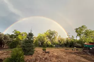 39468 Summit Dr, Oakhurst, CA 93644 - Photo 32