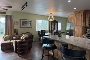 39468 Summit Dr, Oakhurst, CA 93644 - Photo 28