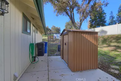 40410 Goldside Drive, Oakhurst, CA 93644 - Photo 12