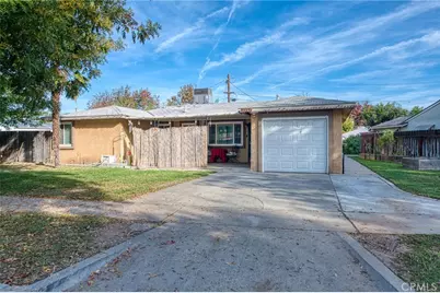 2407 Ashcroft Court, Fresno, CA 93726 - Photo 2