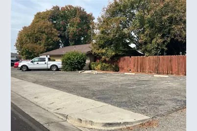 1021 Claire, Corcoran, CA 93212 - Photo 26