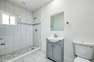 506 W Terrace Ave, Fresno, CA 93705 - Photo 34