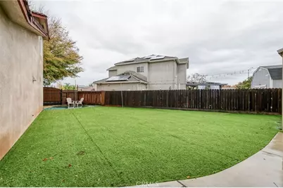 169 Rosewood, Sanger, CA 93657 - Photo 40