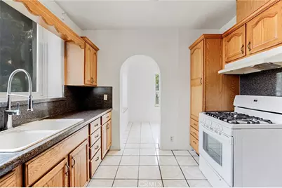 815 W Yosemite, Madera, CA 93637 - Photo 20