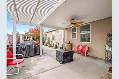 425 Karen, Kerman, CA 93630 - Photo 36