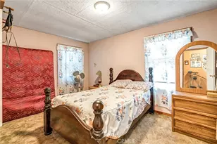 2463 Thompson, Selma, CA 93662 - Photo 14