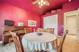 7730 Gilroy Ave, Fresno, CA 93722 - Photo 30