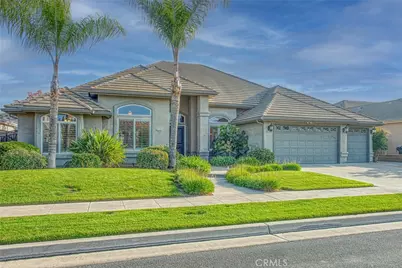 7730 Gilroy Avenue, Fresno, CA 93722 - Photo 1