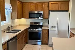 812 Via Rosa, Los Banos, CA 93635 - Photo 8