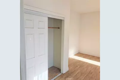 2425 S 10th Street, Fresno, CA 93725 - Photo 6