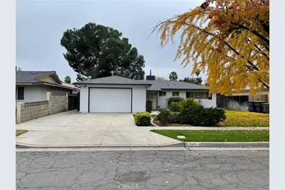 3031 W Fairmont, Fresno, CA 93722 - Photo 2