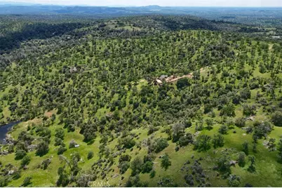 42625 Red Top Mountain Court, Coarsegold, CA 93614 - Photo 48